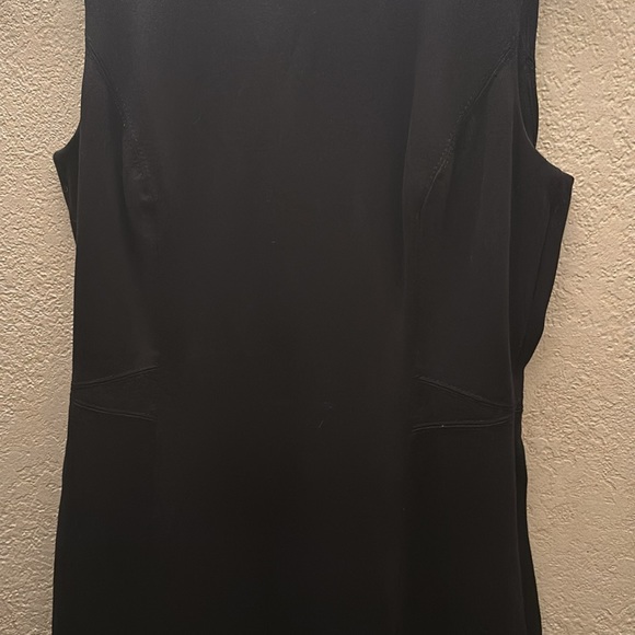 White House black Market Black sleeve less sheath dress 4 - Picture 5 of 7
